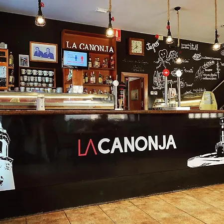 Pensión La Canonja *